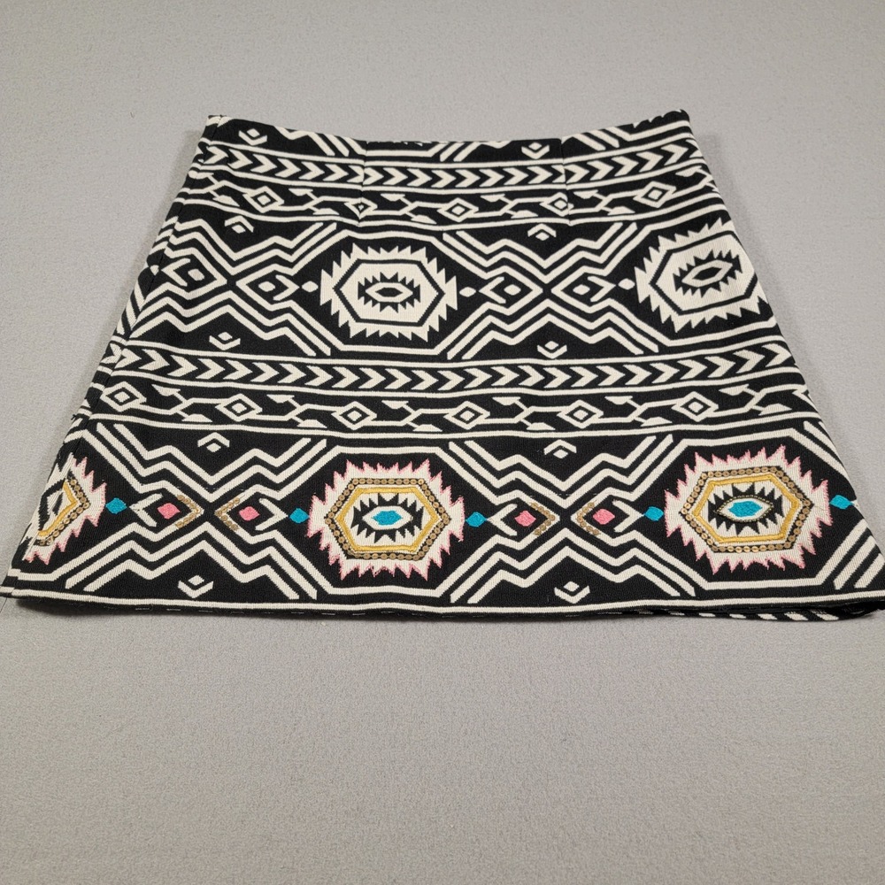 Judith March Mini Skirt Aztec‎ Southwest Print Geometric Black White Size Small